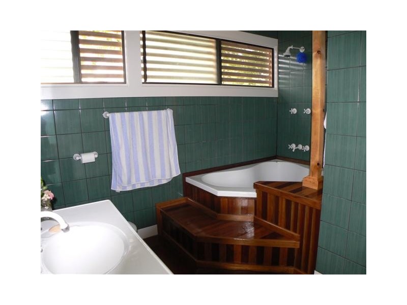 186 Pacific Drive, Booral QLD 4655