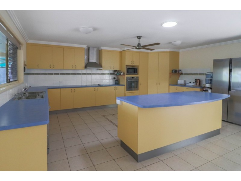 180 Honeyeater Drive, Walligan QLD 4655