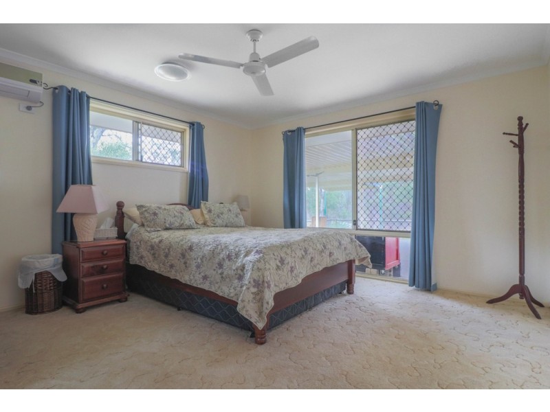 180 Honeyeater Drive, Walligan QLD 4655