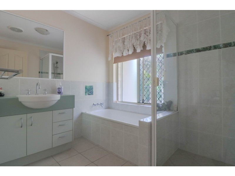 180 Honeyeater Drive, Walligan QLD 4655
