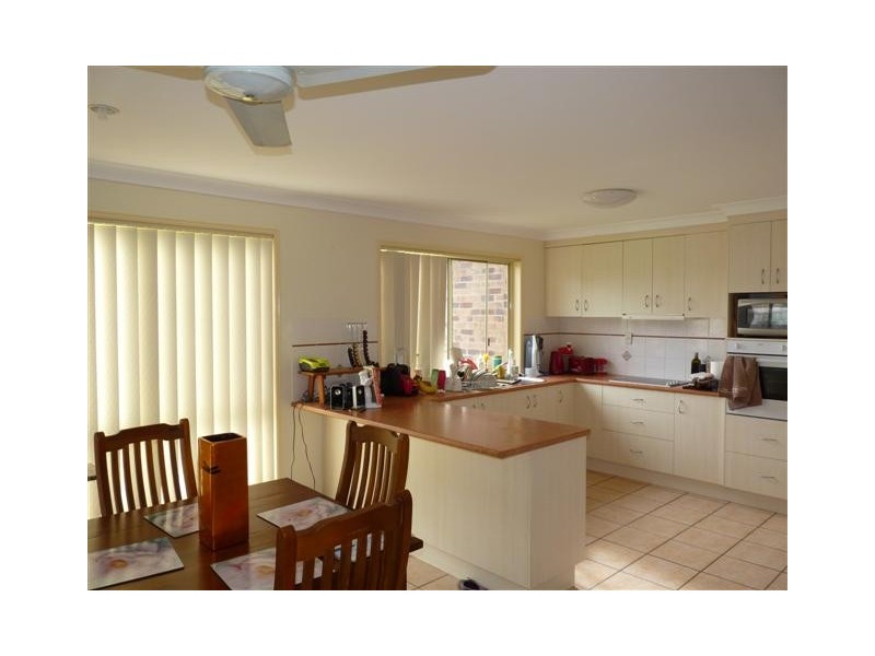 41 Mackay Dr, Kawungan QLD 4655