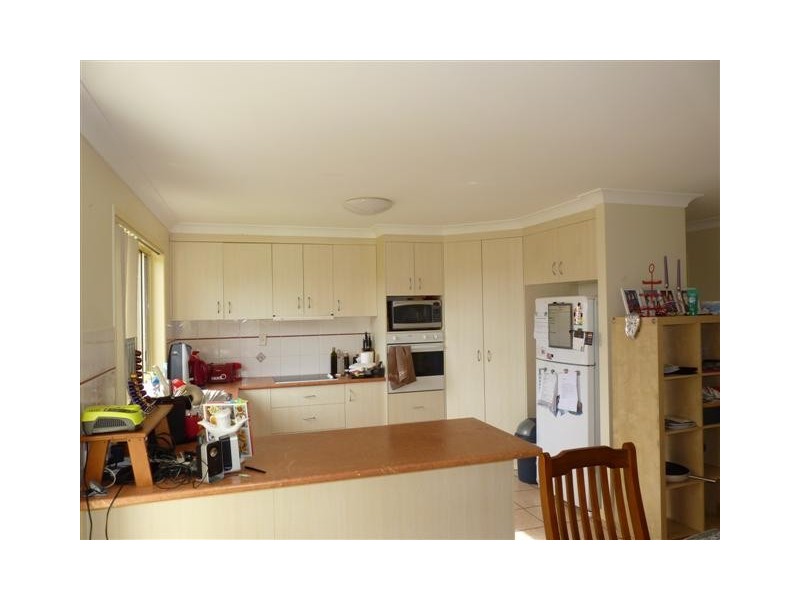 41 Mackay Dr, Kawungan QLD 4655