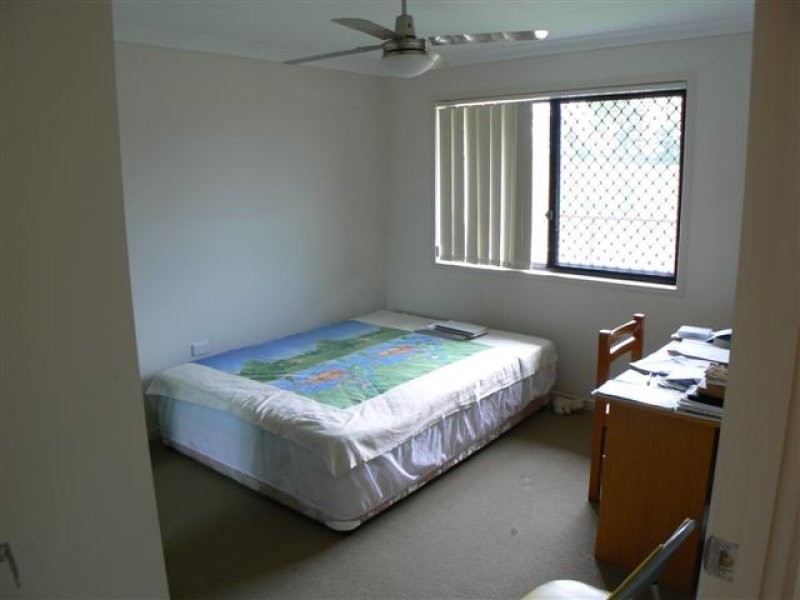 2/14 Bayley Court, Urraween QLD 4655