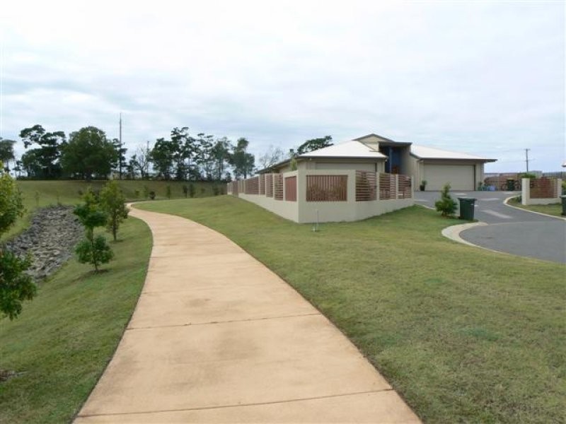 2/14 Bayley Court, Urraween QLD 4655