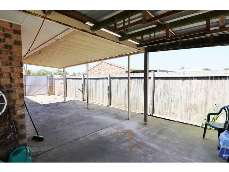 91 North Street, Point Vernon QLD 4655