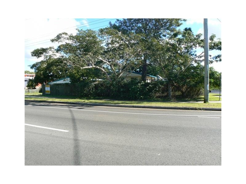 33 Totness Street, Torquay QLD 4655