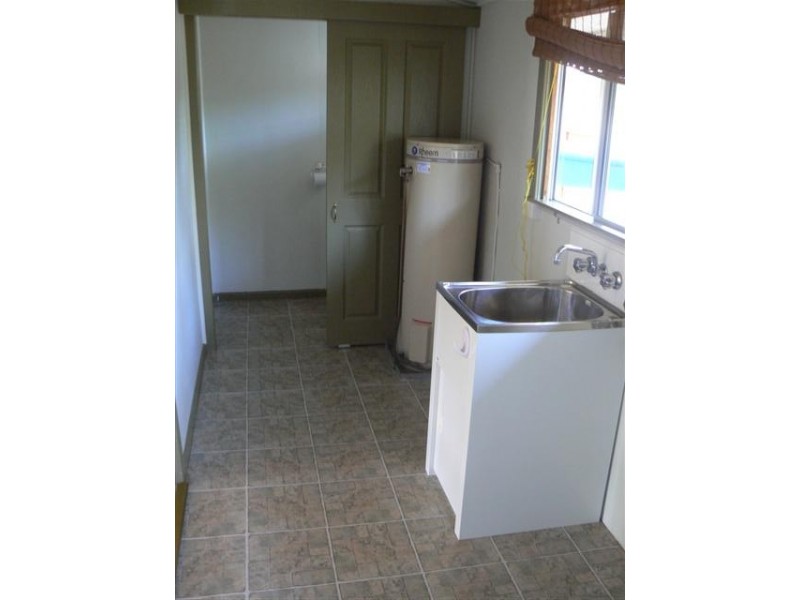 33 Totness Street, Torquay QLD 4655