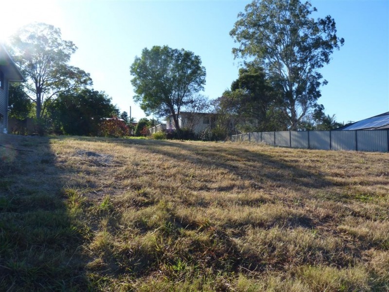41 Turrum St, Scarness QLD 4655