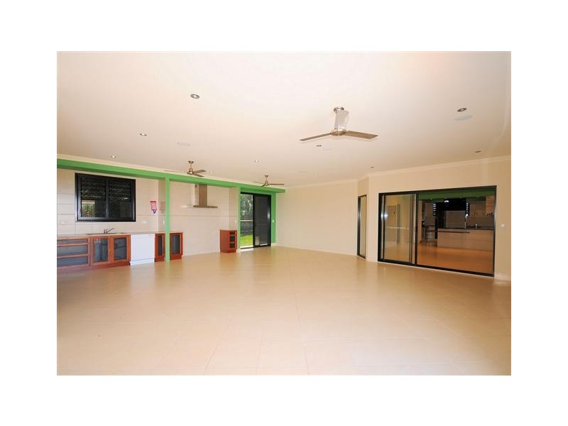 4 Ferryman Close, River Heads QLD 4655