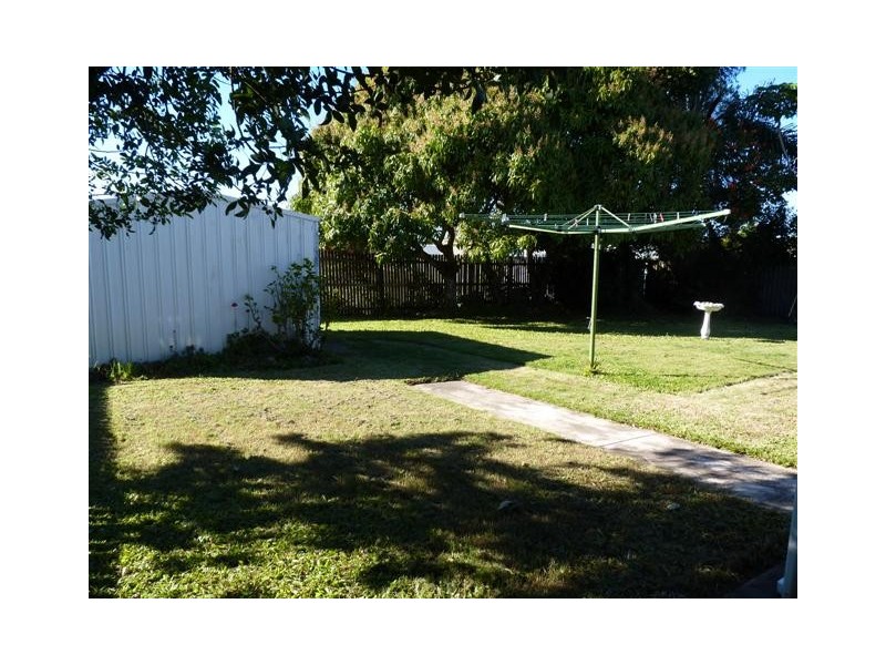 64 Bideford Street, Torquay QLD 4655