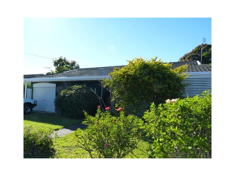 64 Bideford Street, Torquay QLD 4655