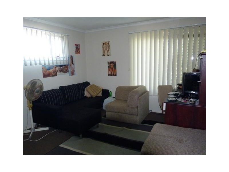 64 Bideford Street, Torquay QLD 4655