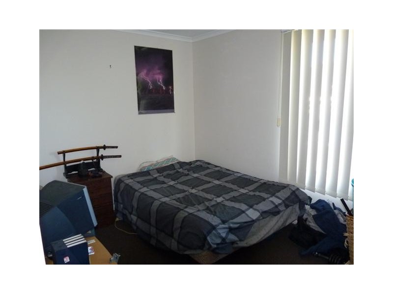 64 Bideford Street, Torquay QLD 4655