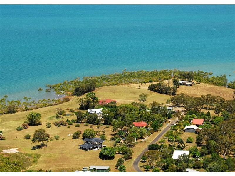 52 Francis Avenue, Booral QLD 4655