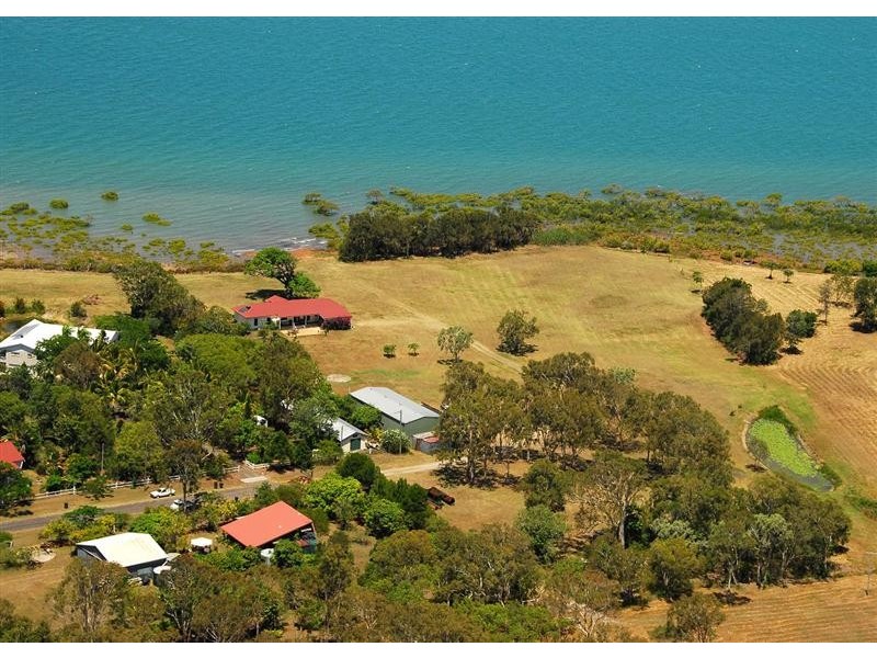52 Francis Avenue, Booral QLD 4655