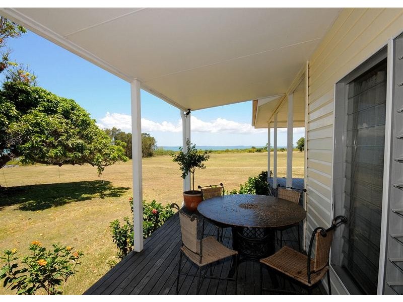 52 Francis Avenue, Booral QLD 4655