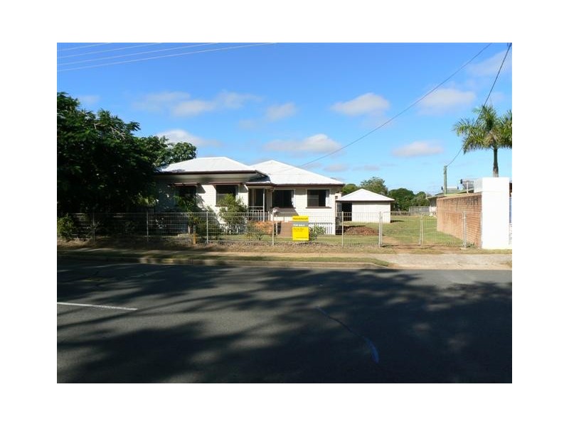 519 Charlton Esplanade, Urangan QLD 4655