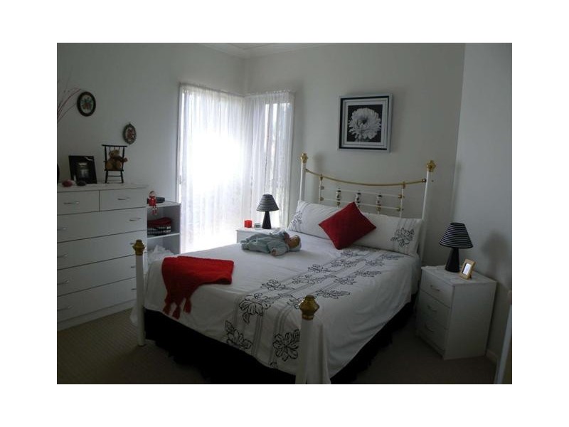 8  Bayley Ct, Urraween QLD 4655