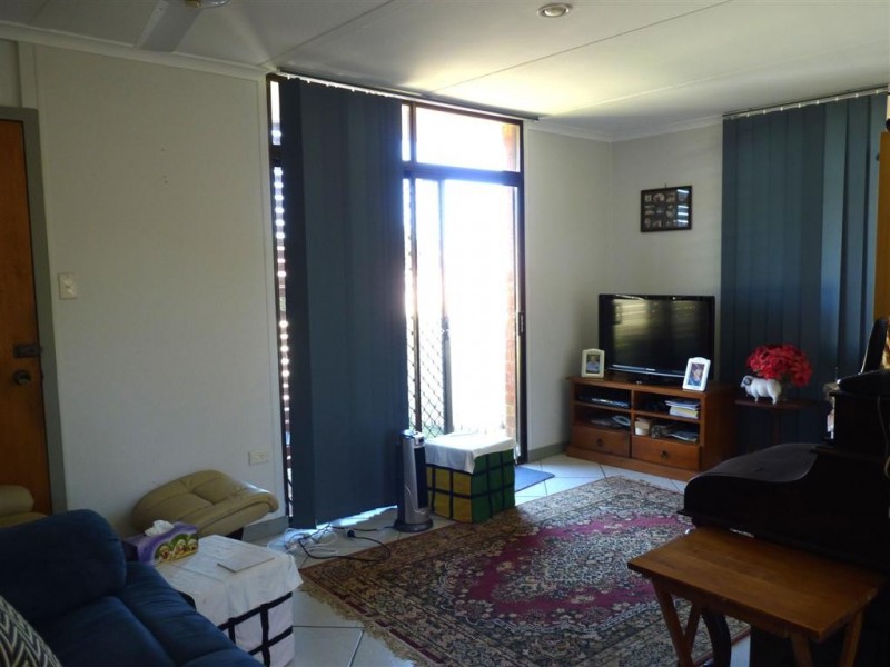 24 Kuruman Street,, Scarness QLD 4655