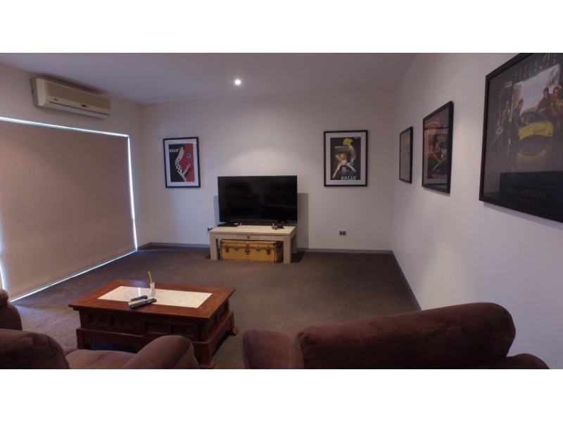 5 Jasmine Court, Dundowran Beach QLD 4655