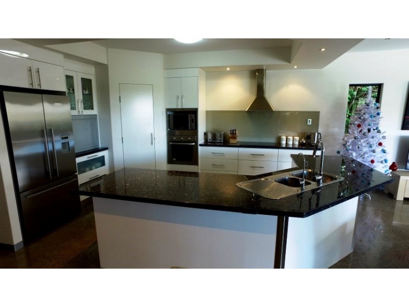 5 Jasmine Court, Dundowran Beach QLD 4655