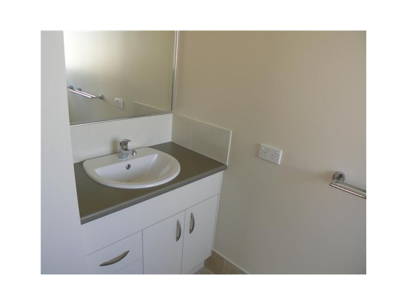 Unit 1/7 Pembridge Cct (L261), Urraween QLD 4655