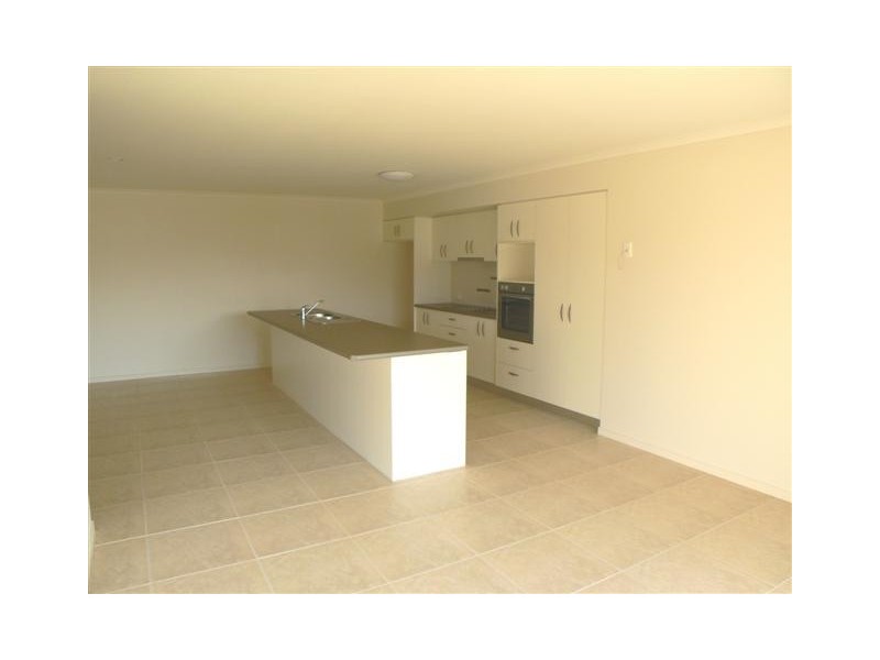 Unit 1/7 Pembridge Cct (L261), Urraween QLD 4655