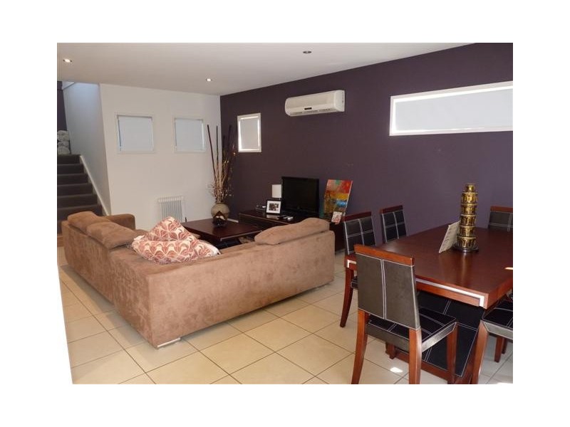 9/136  Pulgul Street, Urangan QLD 4655