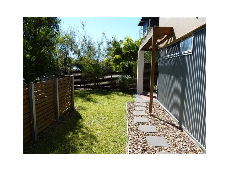 9/136  Pulgul Street, Urangan QLD 4655