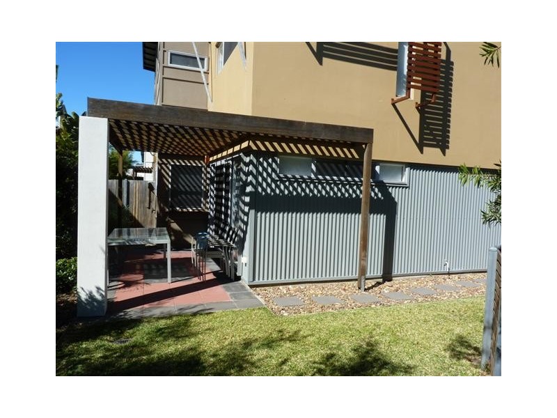 9/136  Pulgul Street, Urangan QLD 4655
