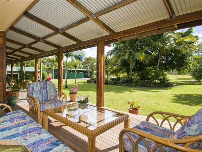 25 Shore Rd West, Booral QLD 4655