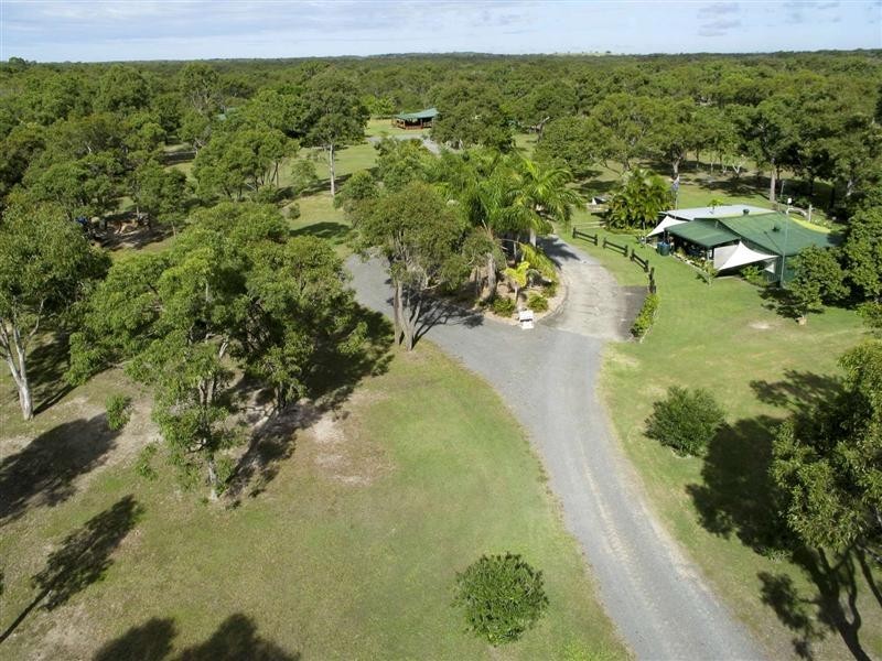 25 Shore Rd West, Booral QLD 4655