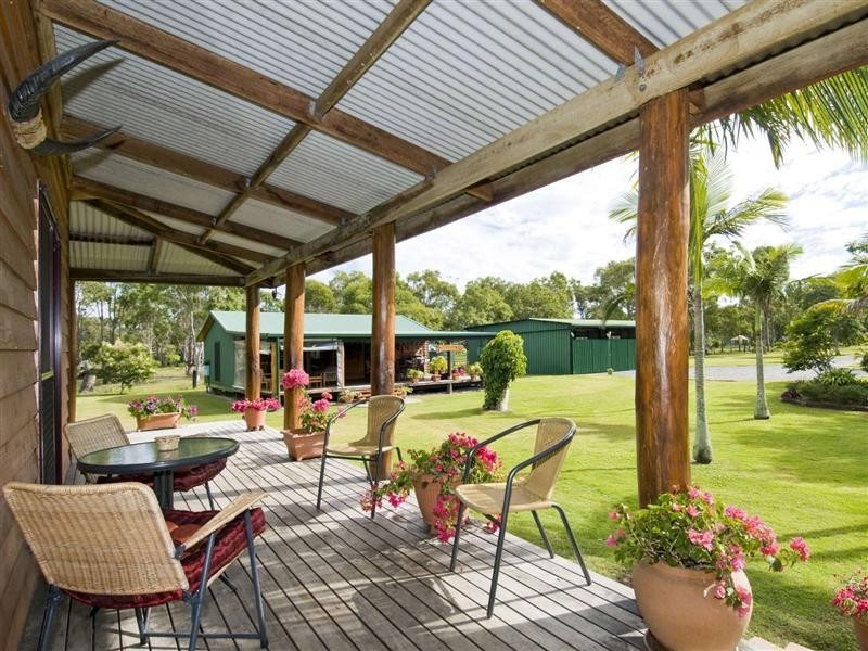 25 Shore Rd West, Booral QLD 4655