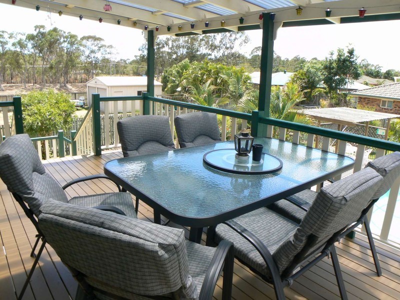 140 Bideford St, Torquay QLD 4655
