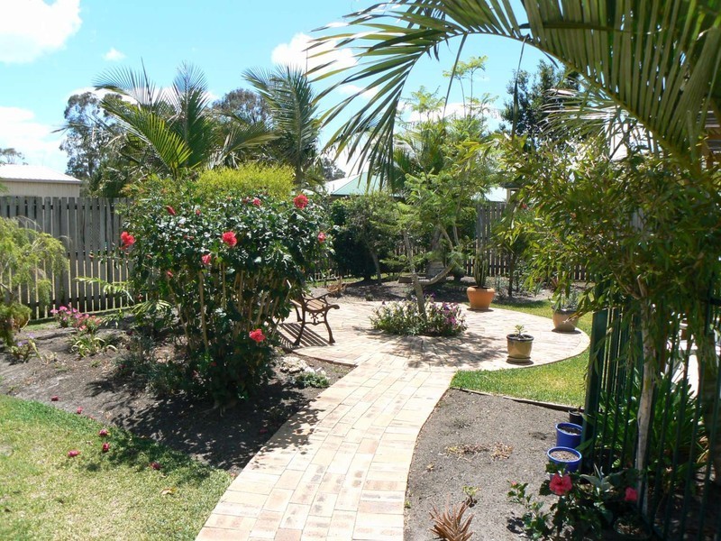 140 Bideford St, Torquay QLD 4655