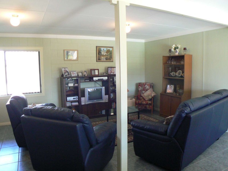 140 Bideford St, Torquay QLD 4655