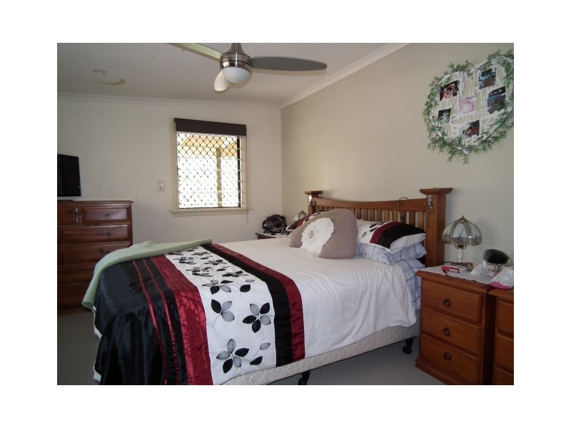 95 Scanlan Street, Sunshine Acres QLD 4655