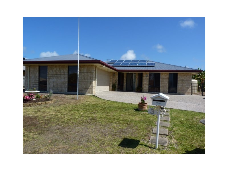 3 Whipbird Court, Urangan QLD 4655