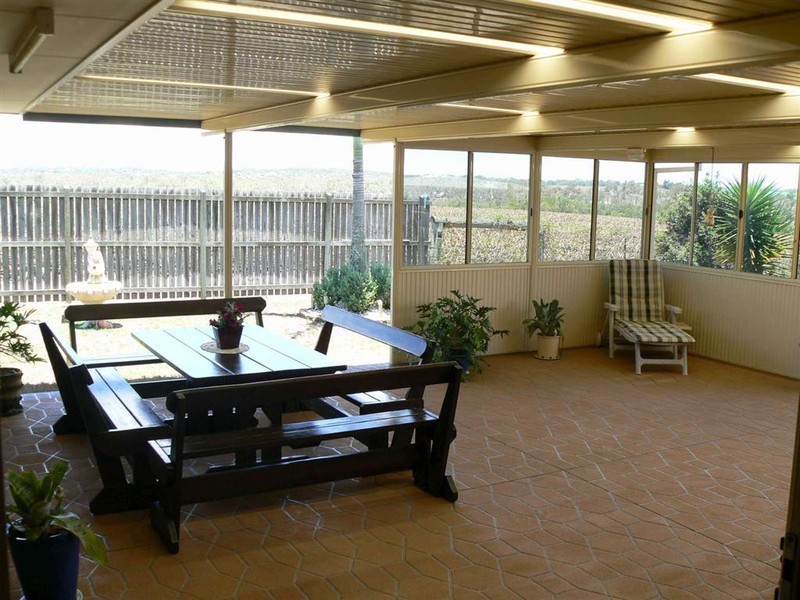 211 Lower Mountain Road, Dundowran QLD 4655