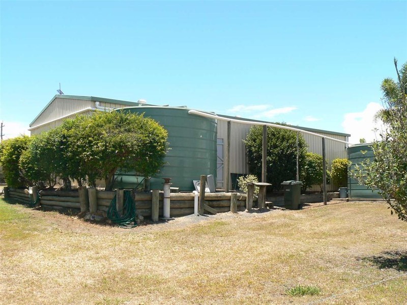 211 Lower Mountain Road, Dundowran QLD 4655