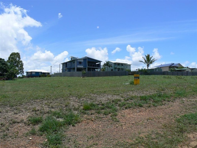 37 Turnstone Blvd, River Heads QLD 4655