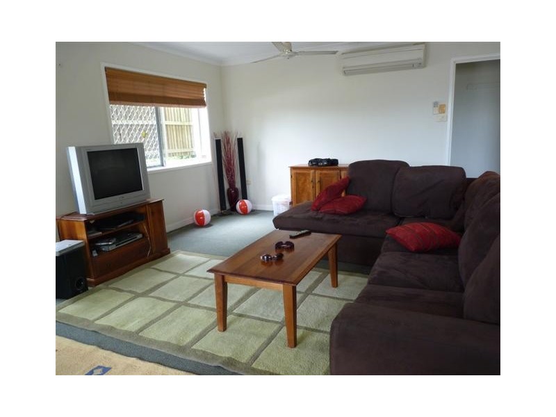238 Esplanade, Pialba QLD 4655