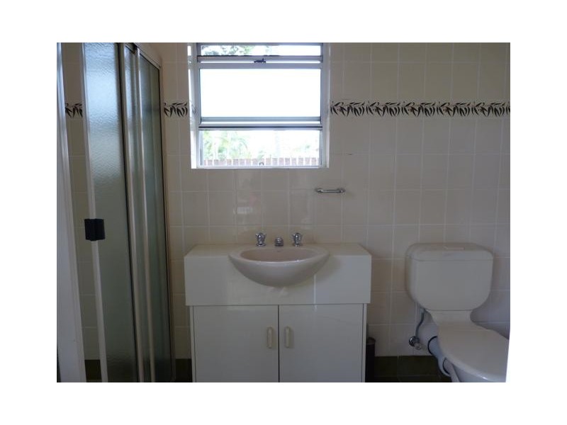 238 Esplanade, Pialba QLD 4655