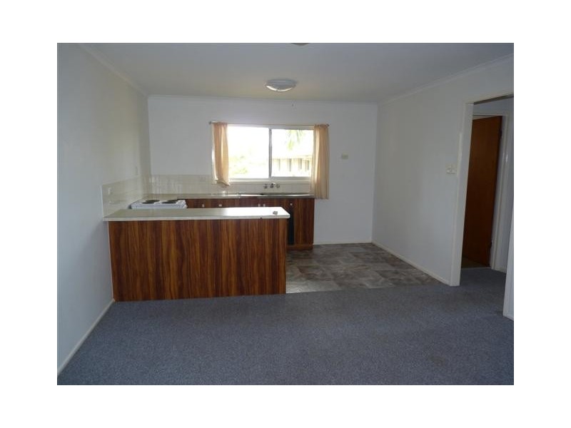 238 Esplanade, Pialba QLD 4655