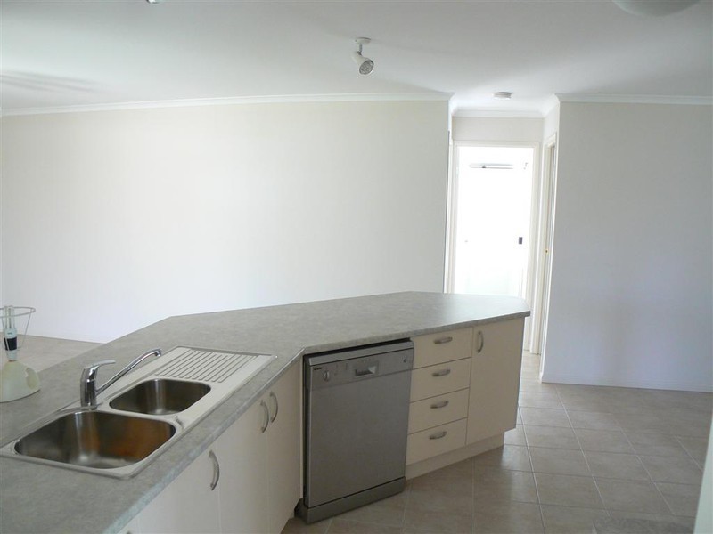 110 Exeter Street, Torquay QLD 4655