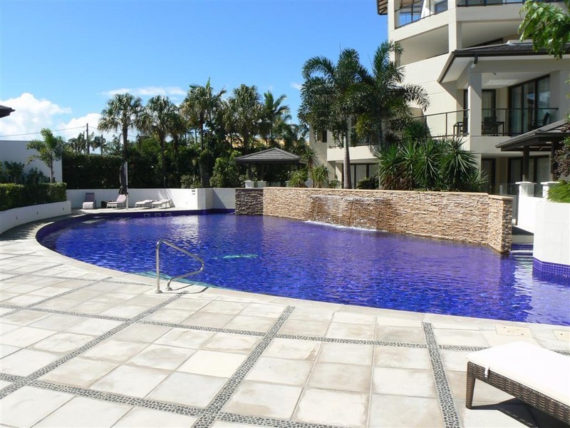 Unit 401/468 Esplanade, Torquay QLD 4655