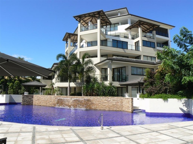 Unit 401/468 Esplanade, Torquay QLD 4655