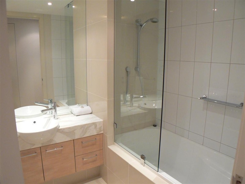 Unit 401/468 Esplanade, Torquay QLD 4655