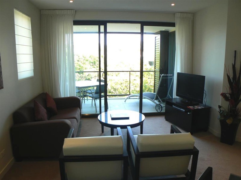 Unit 401/468 Esplanade, Torquay QLD 4655