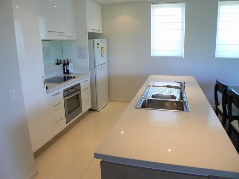 Unit 401/468 Esplanade, Torquay QLD 4655